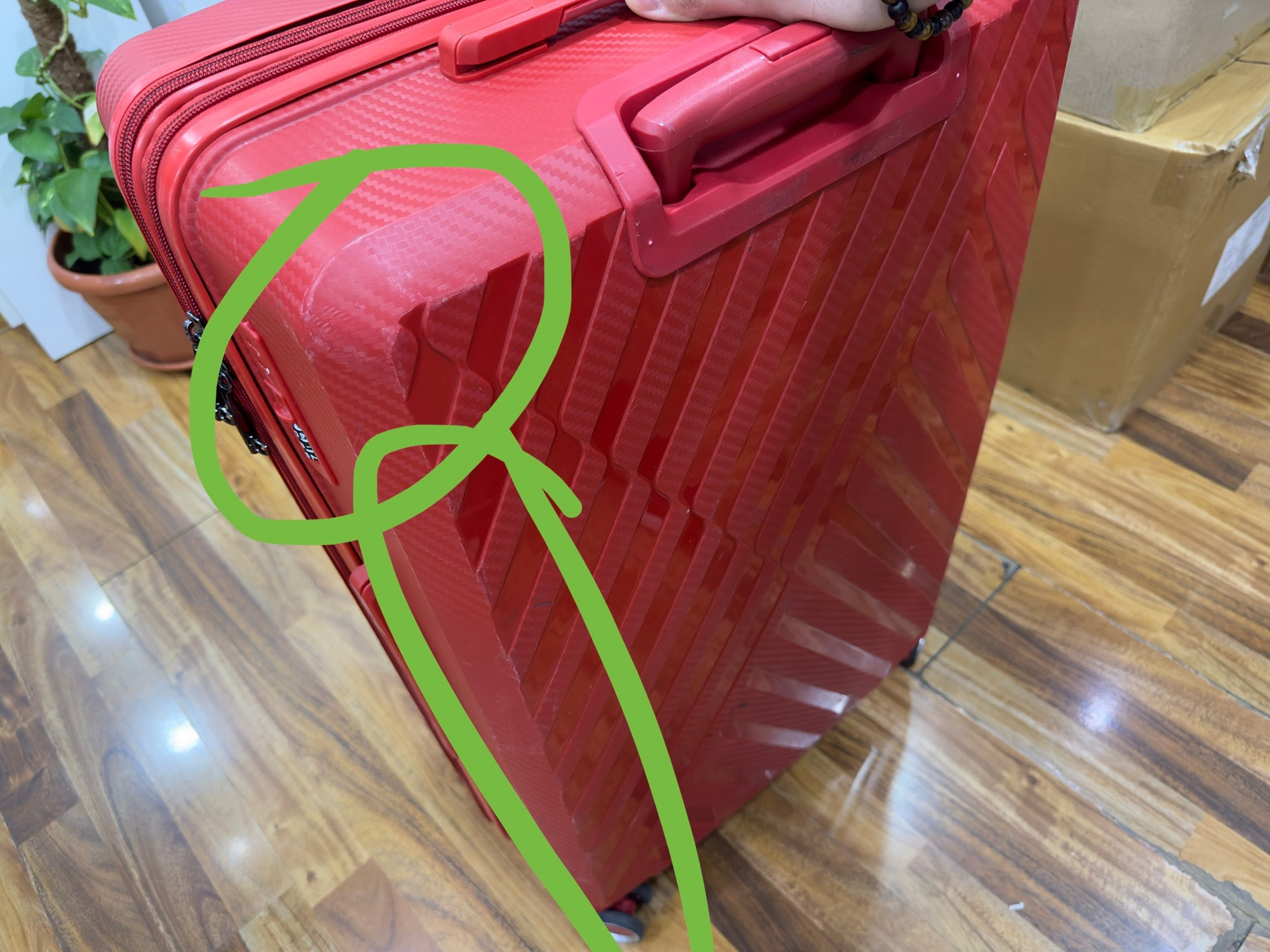 Refurbished Same as New PP Luggage 28 Inch Expandable red Color