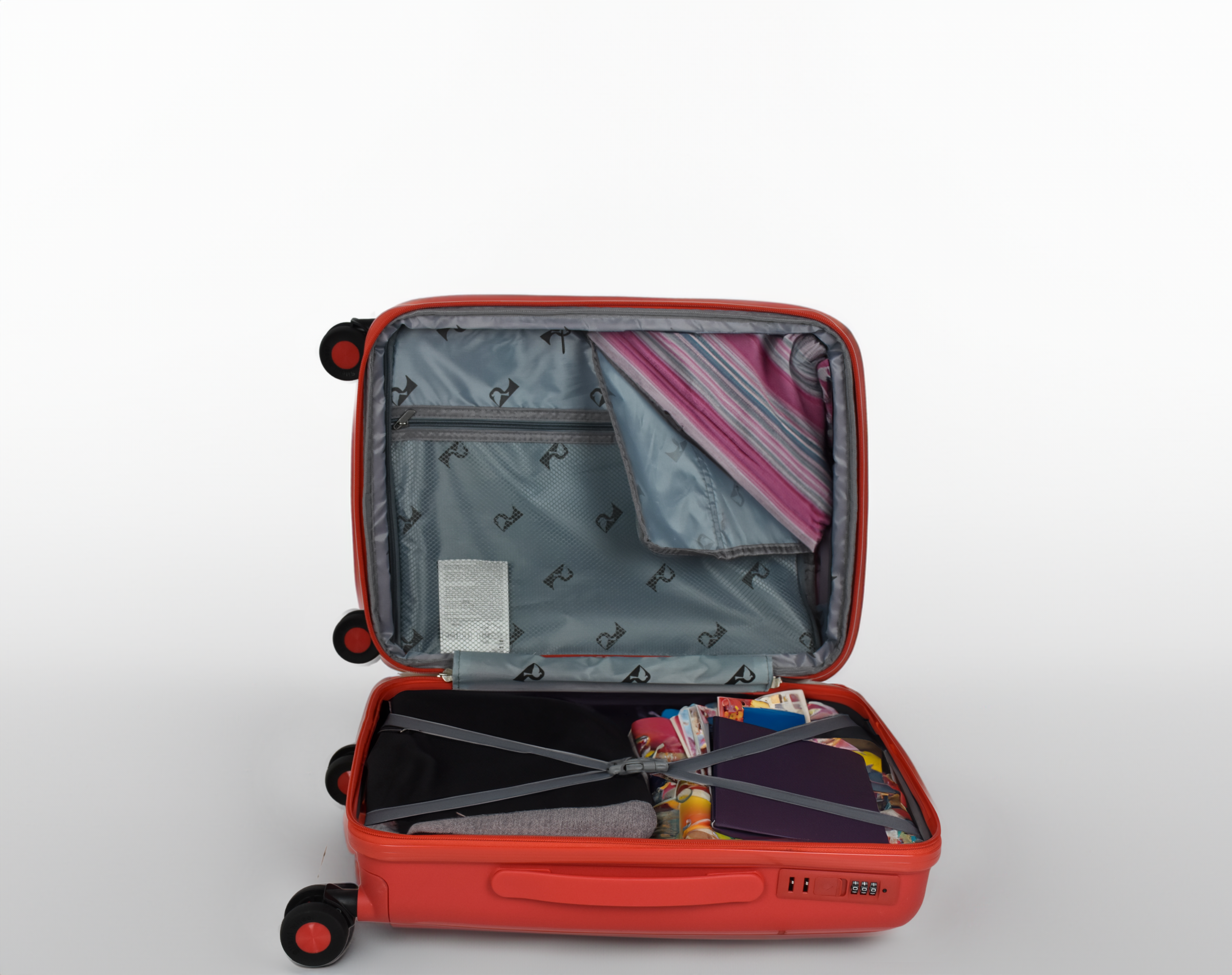 PIGEON  hard shell trolley case set of 3+1 unbreakable PP